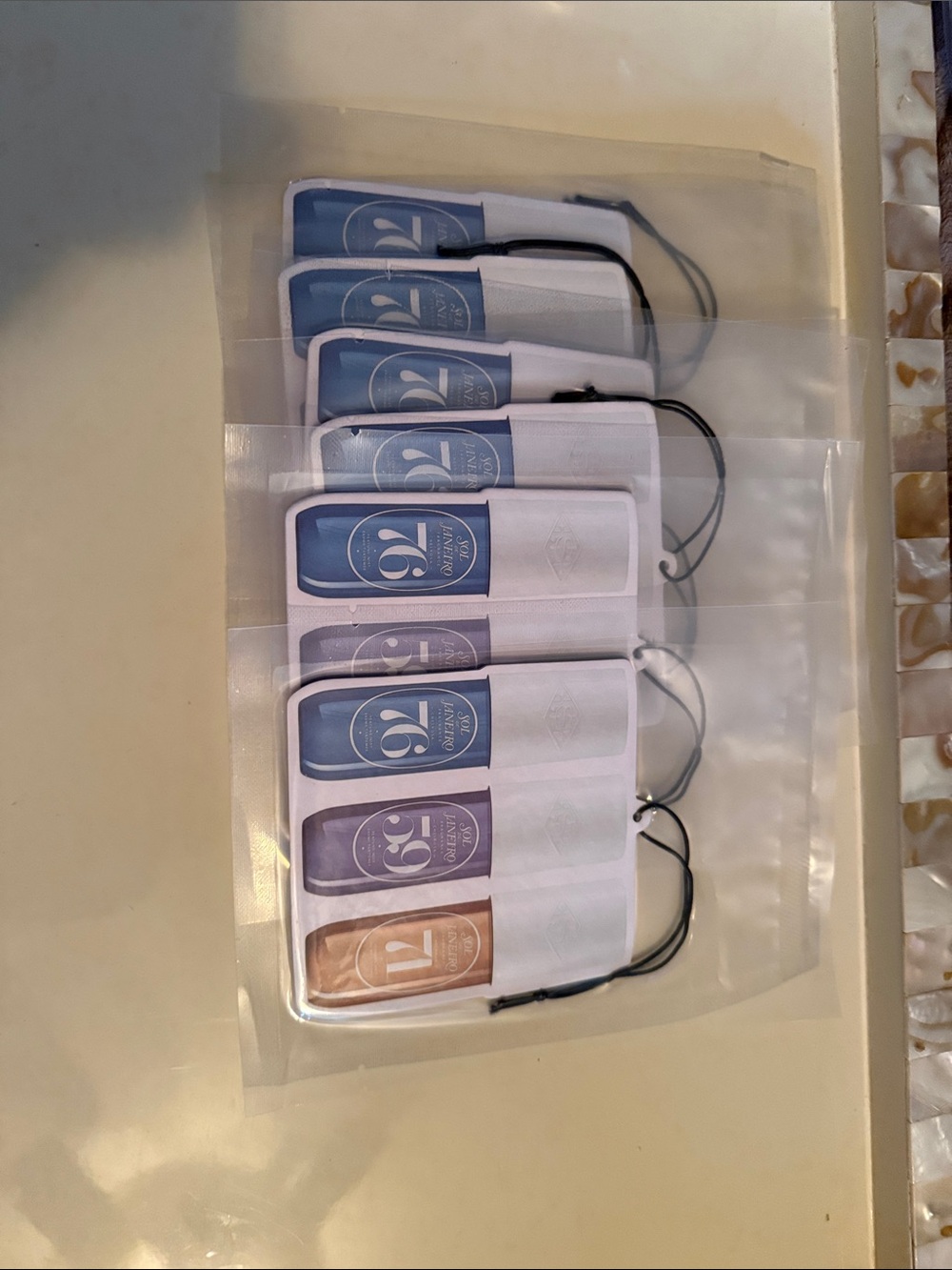 12 Hanging air fresheners. Many choices - Picture 6 of 8